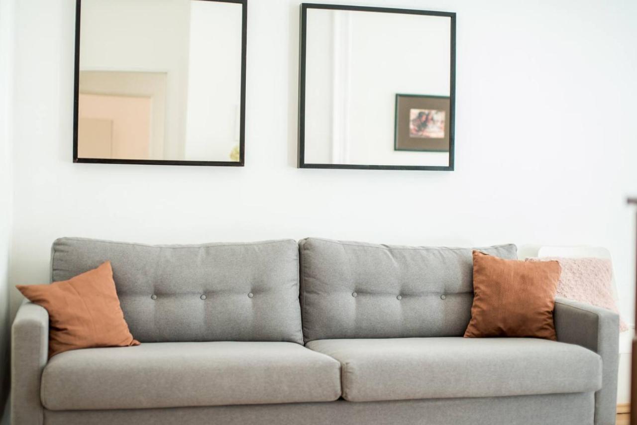 Cosy And Central Apartment With 4 Bedrooms And A/C Budapest Exteriör bild